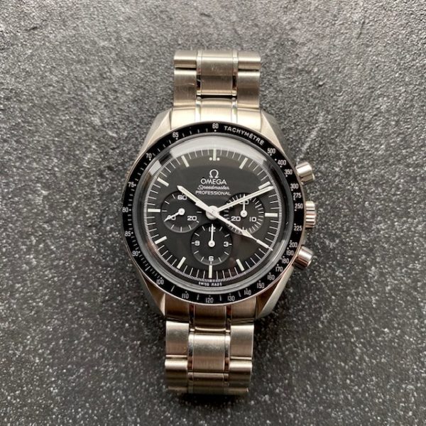 rare-watches-co-bordeaux-strasbourg-montre-occasion-omega-speedmasterpro-hesalite-fullset-face