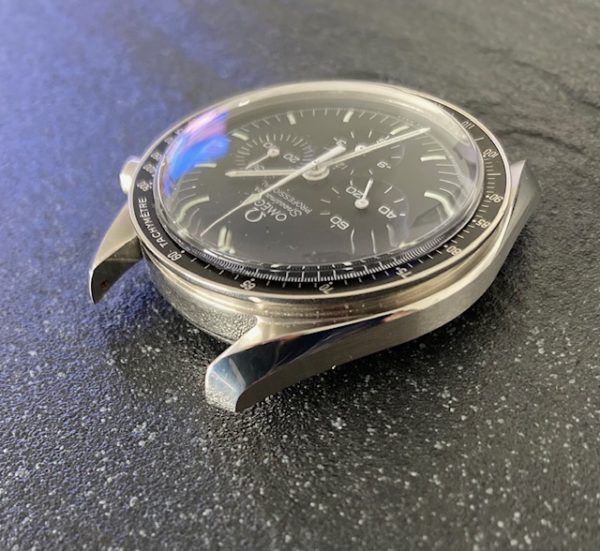 rare-watches-co-bordeaux-strasbourg-montre-occasion-omega-speedmasterpro-hesalite-fullset-caseback&